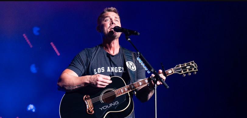 Brett Young Nashville tickets - Bluebird Cafe - 01/27/2025 | Vivid Seats