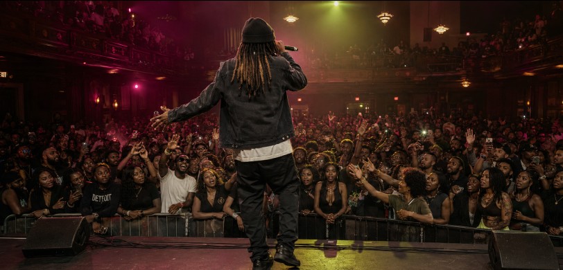 Lelo Chicago tickets - Avondale Music Hall - 07/28/2026 | Vivid Seats